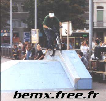 Retour à la page précédente